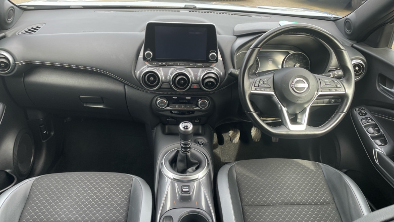 Nissan Juke 1.0 DiG-T 114 N-Connecta 5dr Petrol Hatchback